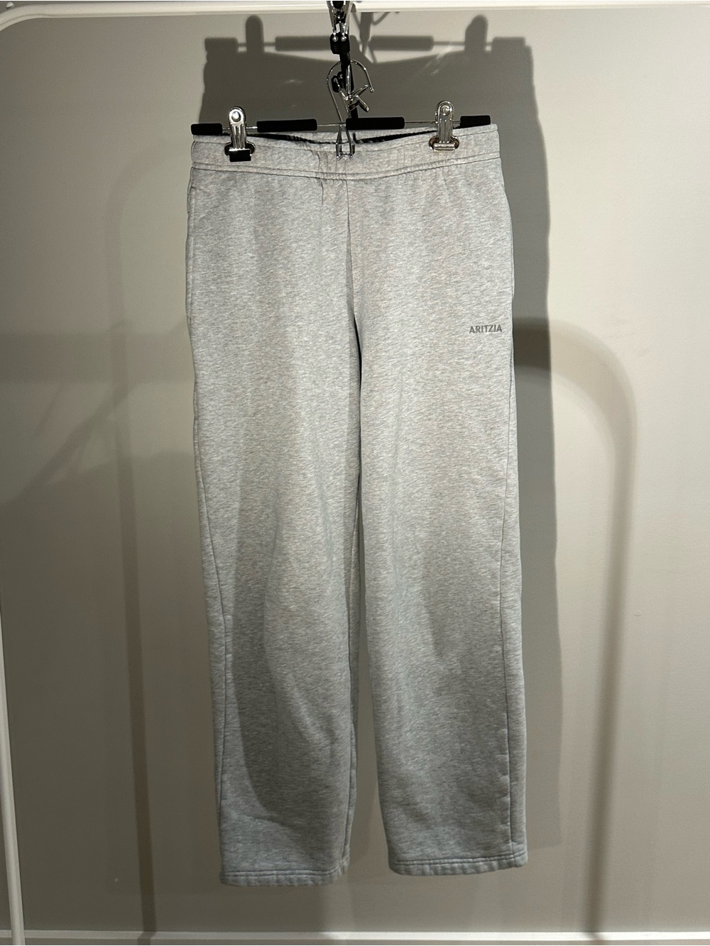 Aritzia Light Gray Women’s Sweatpants - Straight Leg